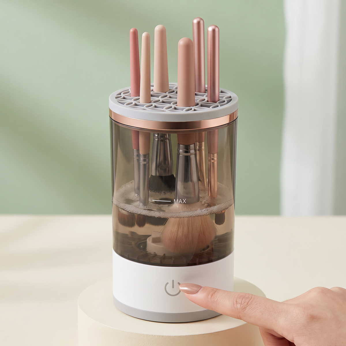 Lindalia Electric Makeup Brush Cleaner, one-touch cleaning in action